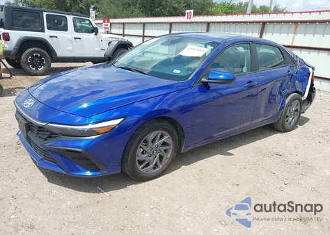 2024 Hyundai Elantra Sel from USA, damaged, VIN KMHLM4DG5RU807518